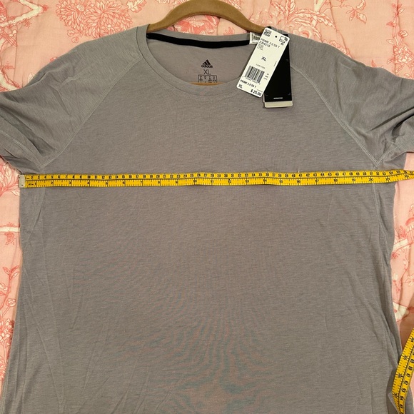 NEW Adidas gray workout tee Ladies X-Large XL - Picture 5 of 8